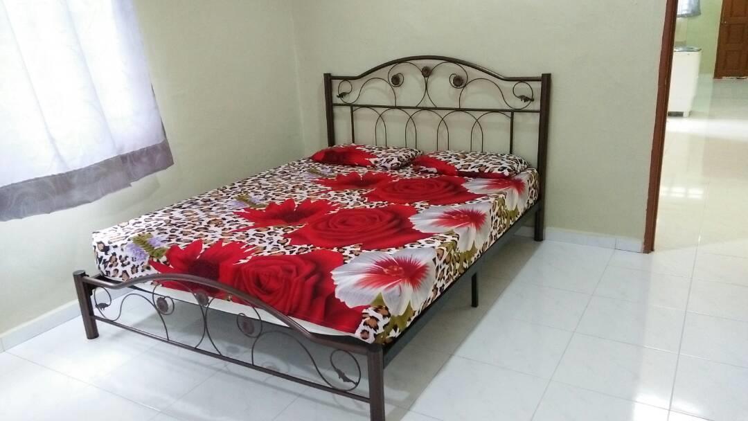 Homestay Mimie Gemas エクステリア 写真